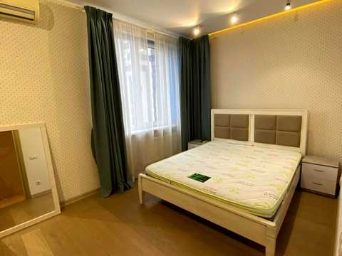 квартира за адресою Одеса, Середньофонтанська вул., 19в
