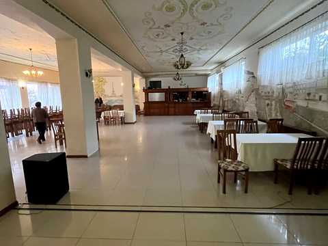 комерційна за адресою Винники, Галицька вул., 81а