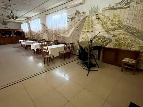 комерційна за адресою Винники, Галицька вул., 81а