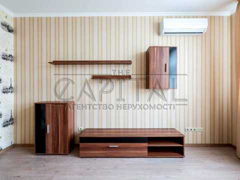 квартира за адресою Сім'ї Кульженків вул. (Петра Дегтяренка), 35