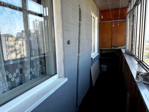квартира по адресу Драгоманова ул., 25