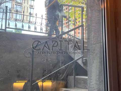 комерційна за адресою Антоновича вул. (Горького), 37