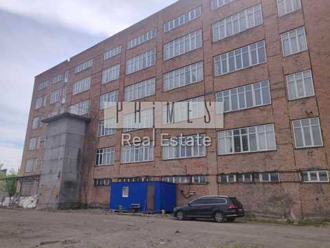 комерційна за адресою Пухівська вул., 66