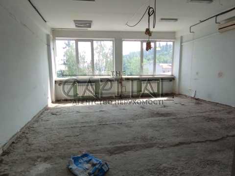 комерційна за адресою Кирилівська вул. (Фрунзе), 69