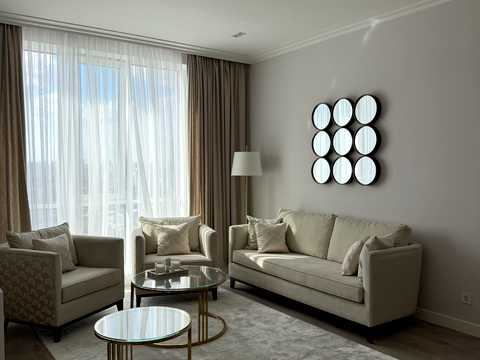 1879036523648066