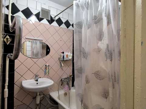 квартира за адресою Героїв просп., 11