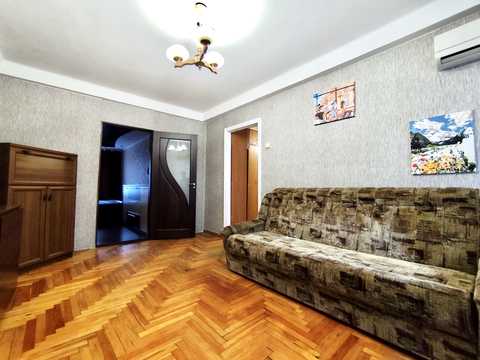 квартира за адресою Запоріжжя, Паркова вул. (Чубаря), 4