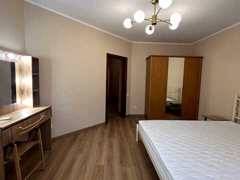 квартира за адресою Композитора Ніщинського вул., 16