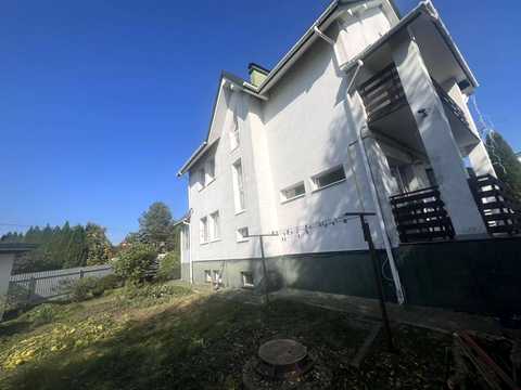 будинок за адресою Джерельна, 8