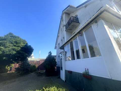 будинок за адресою Джерельна, 8