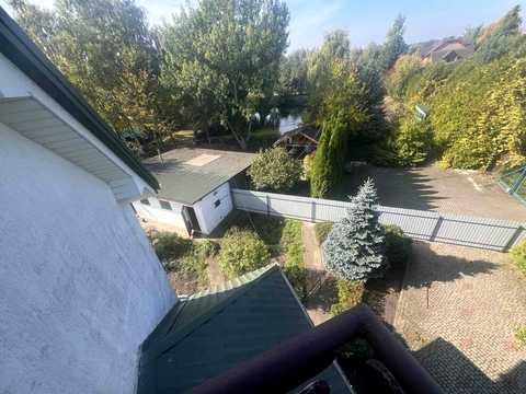 будинок за адресою Джерельна, 8