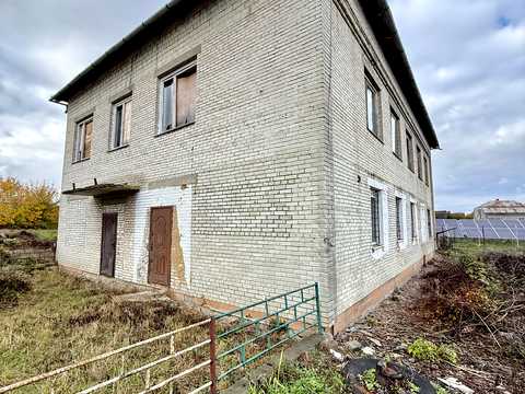 комерційна за адресою Івана Богуна вул., 49