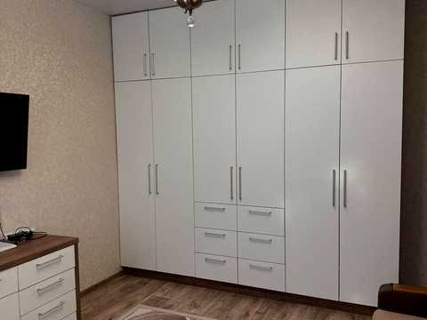 квартира по адресу Черноморского Казачества ул., 64