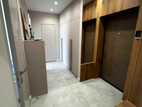 квартира за адресою Салютна вул., 2к1
