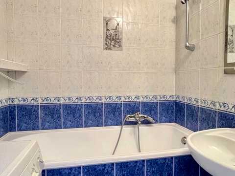 квартира за адресою Братства Тарасівців вул. (Декабристів), 9-А