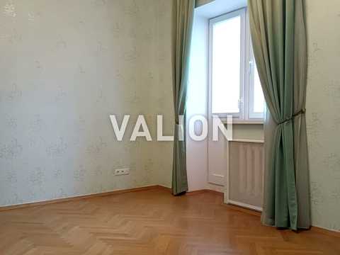квартира за адресою Автозаводська вул., 99/4