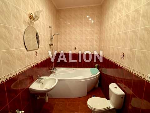 квартира за адресою Автозаводська вул., 99/4