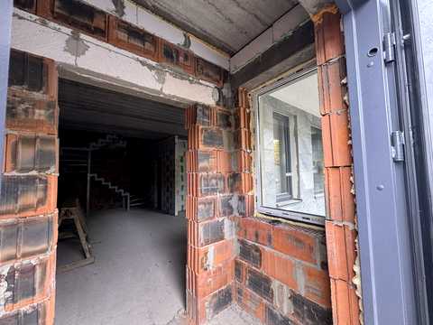 будинок за адресою Центральна вул., 5