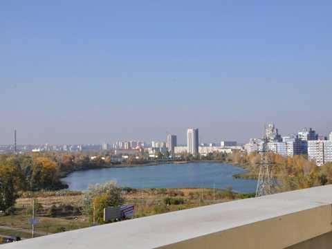 коммерческая по адресу Степана Бандеры просп. (Московський), 20