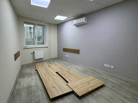 комерційна за адресою Ямська вул., 35/34