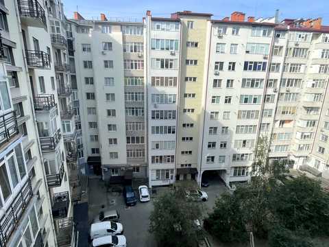 квартира за адресою Володимира Великого вул., 12-А