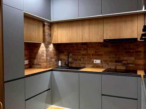 квартира за адресою Салютна вул., 2к8