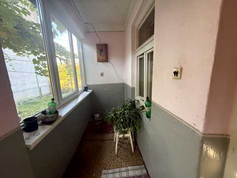 будинок за адресою Головна, 111