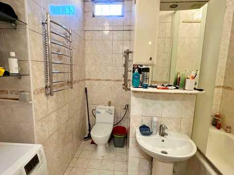 квартира за адресою Тараса Кузьміна вул., 25