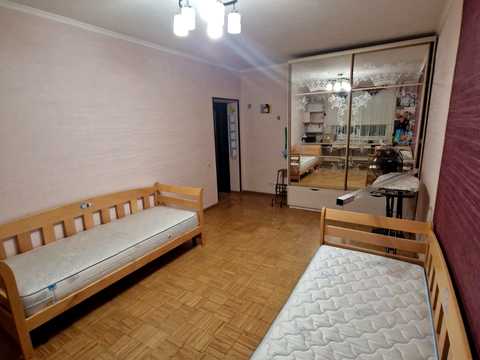 квартира за адресою Бориспільська вул., 6