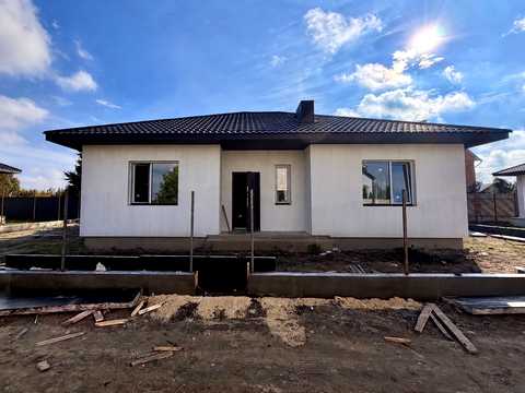 будинок за адресою Центральна