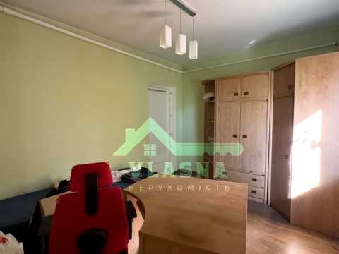 будинок за адресою с. Дачне, Лазурна вул., 4
