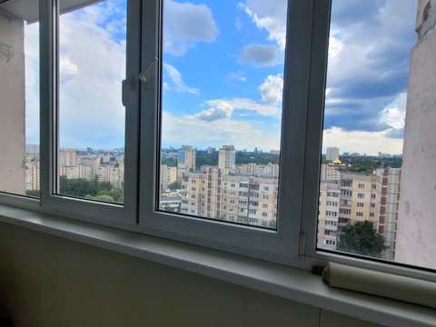 квартира за адресою Європейського Союзу просп. (Правди), 17