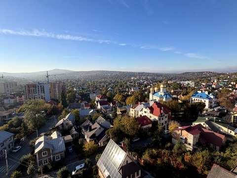 квартира по адресу Героев Майдана ул. (Червоноармійська), (Будинок)