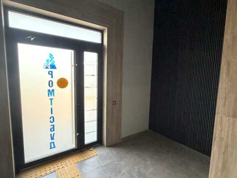 квартира по адресу Героев Майдана ул. (Червоноармійська), (Будинок)