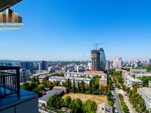 комерційна за адресою Джона Маккейна вул. (Івана Кудрі), 26