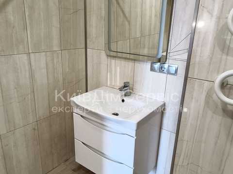 квартира за адресою Антоновича вул. (Горького), 44