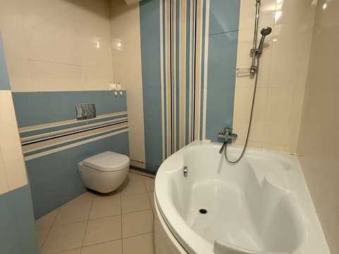 квартира за адресою Паркова вул., 45