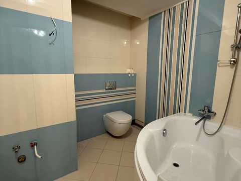 квартира за адресою Паркова вул., 45