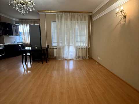 квартира за адресою Паркова вул., 45