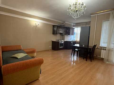 квартира за адресою Паркова вул., 45