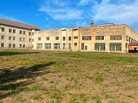 коммерческая по адресу Зализничная ул., 11