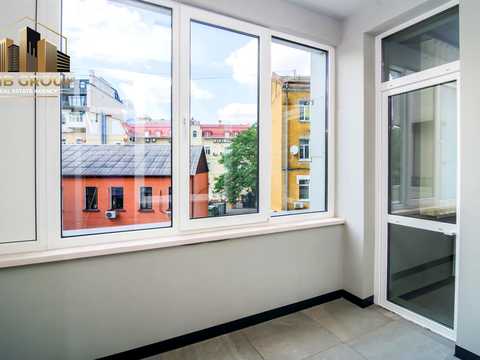 комерційна за адресою Саксаганського вул., 37-К