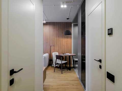 квартира за адресою Салютна вул., 2к18
