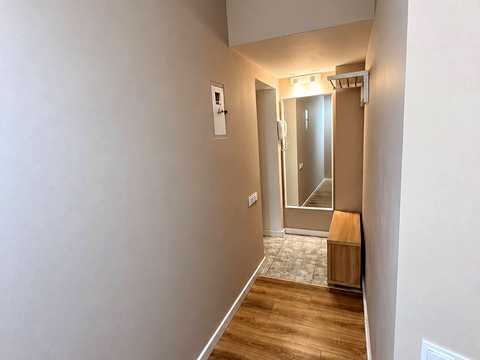 квартира за адресою Космонавтів вул., 15