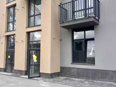 комерційна за адресою с. Басівка, Зелена бічна вул., (Будинок 2)
