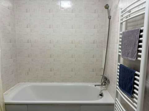 квартира за адресою Осіння вул., 38а