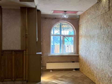комерційна за адресою Червоної Калини просп., 79