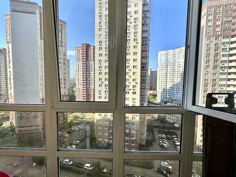 квартира за адресою Бориса Гмирі вул., 12-Б