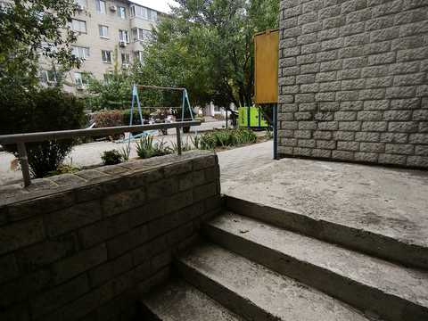 комерційна за адресою Слобожанський просп. (Газети "Правда"), 14-Б
