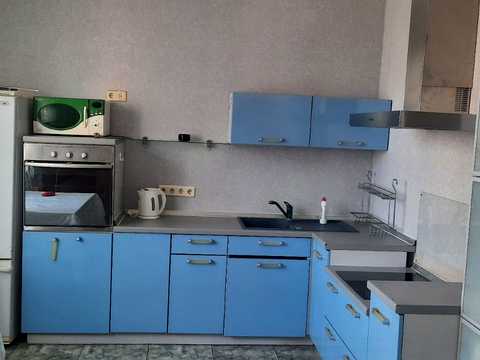 квартира за адресою Митрополита Андрея Шептицького вул. (Анатолія Луначарського), 10